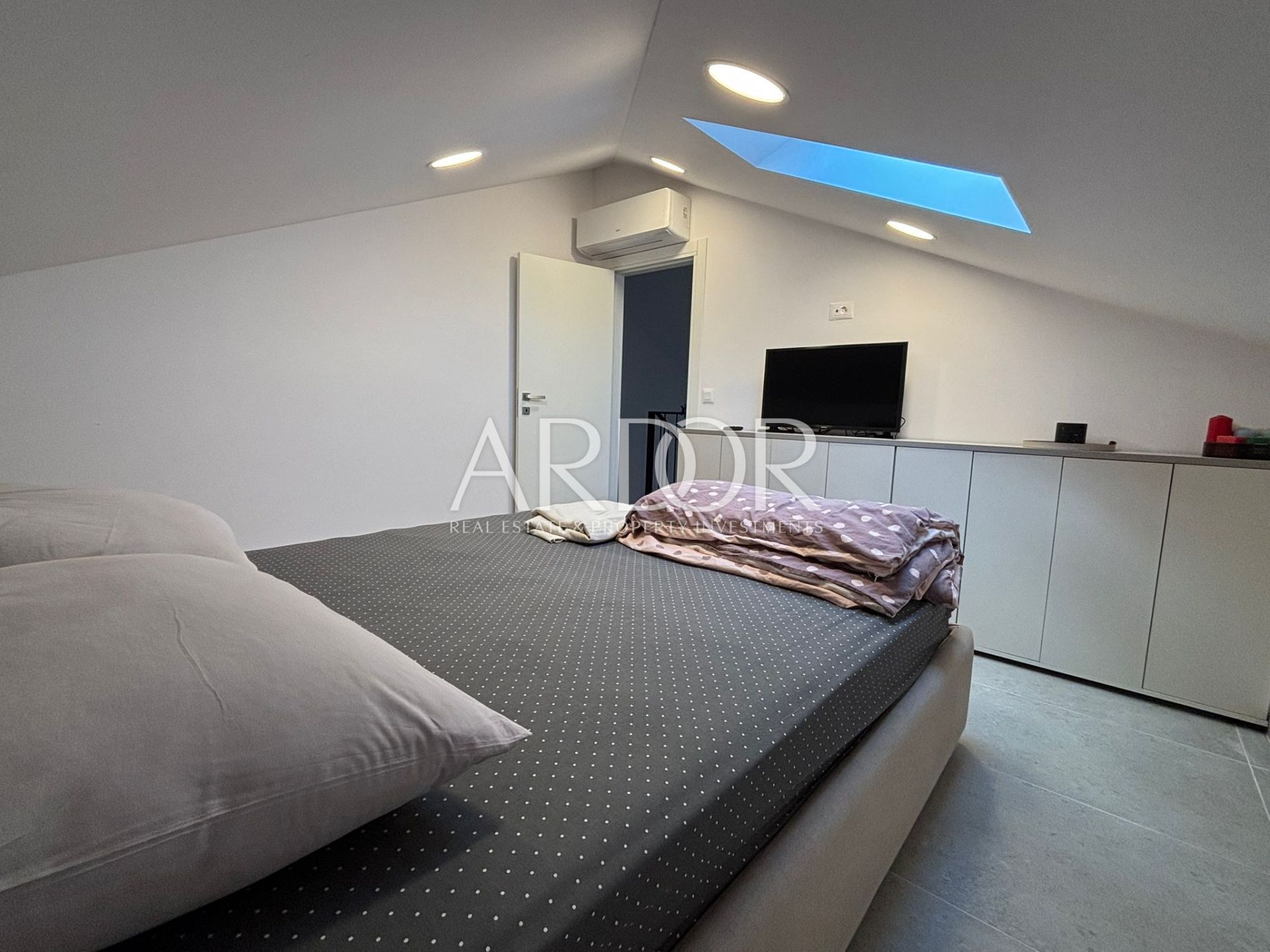 Flat For sale -  Vojak