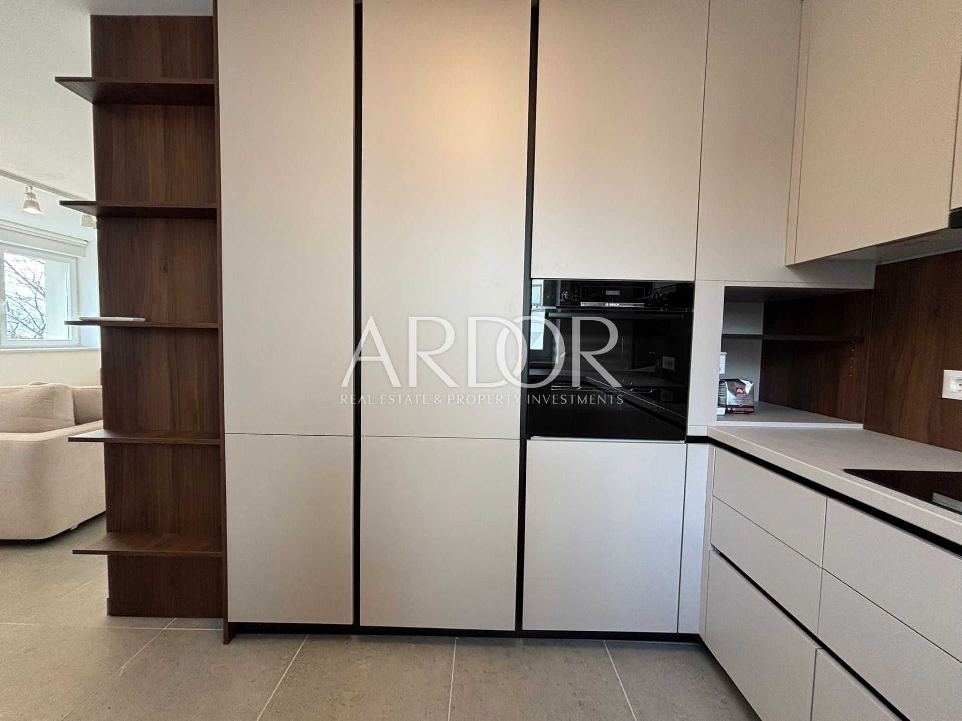 Flat For sale -  Vojak