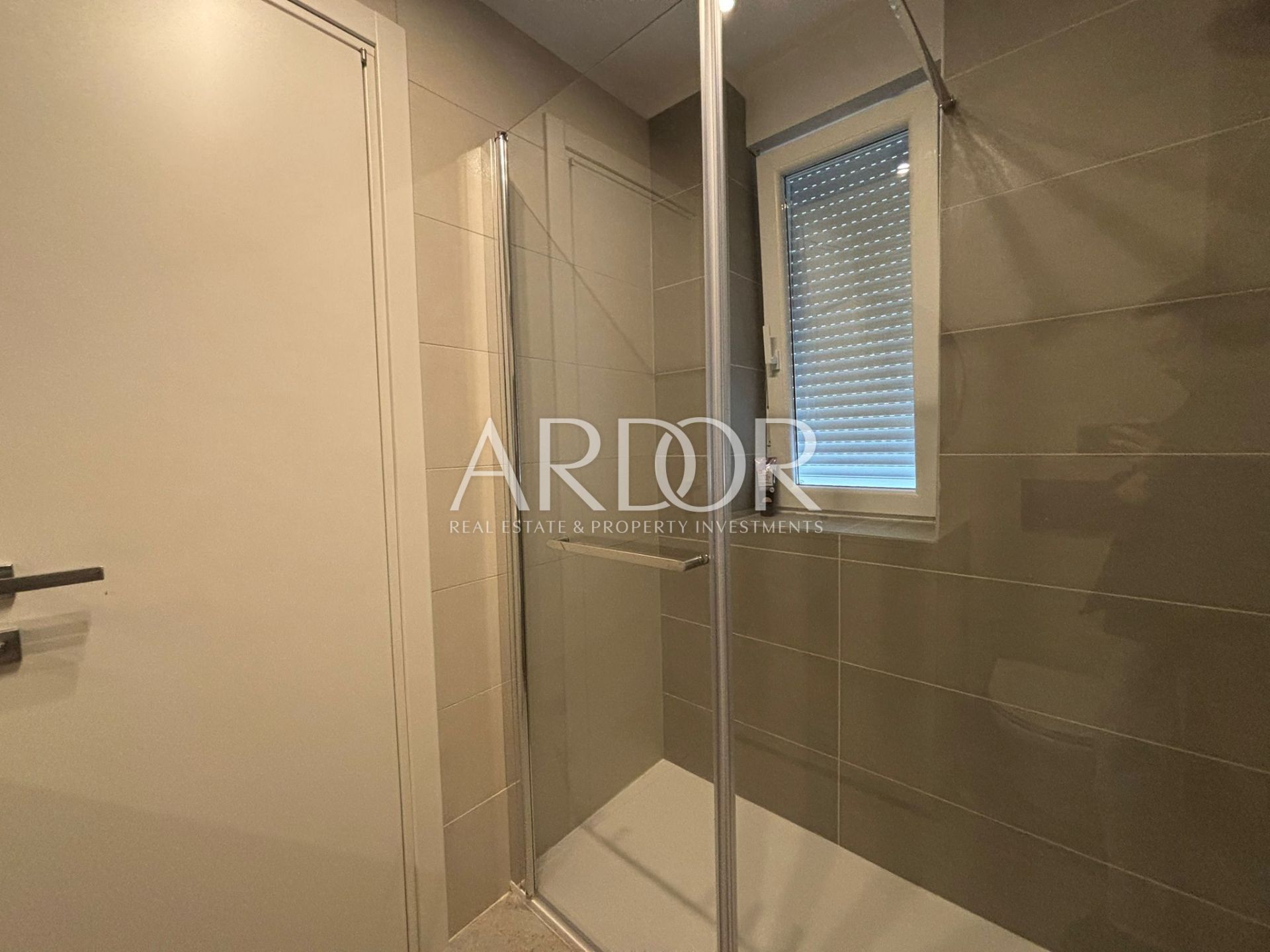 Flat For sale -  Vojak