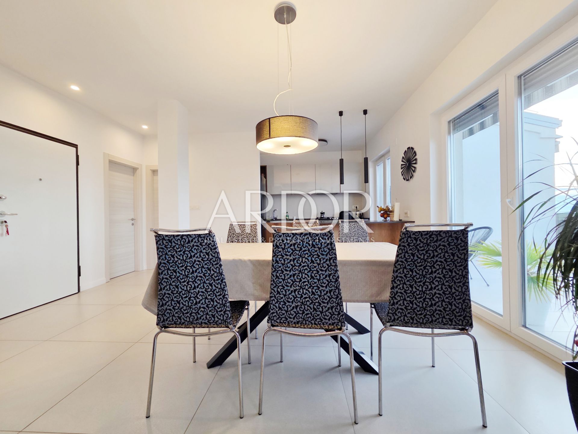 Flat For sale -  Turnić