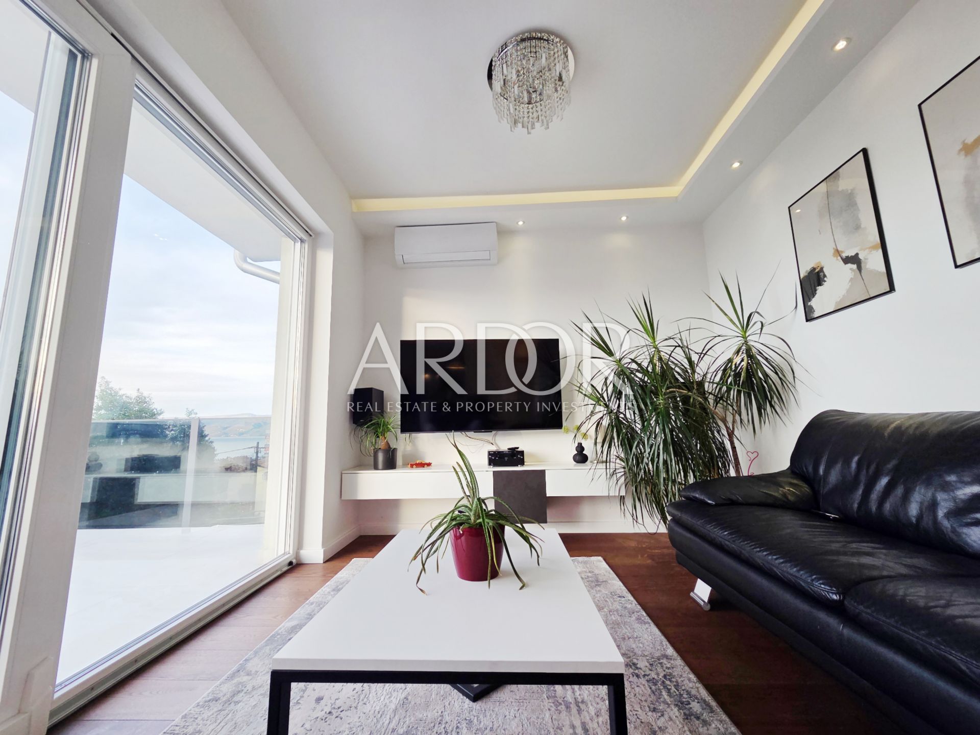Flat For sale -  Turnić