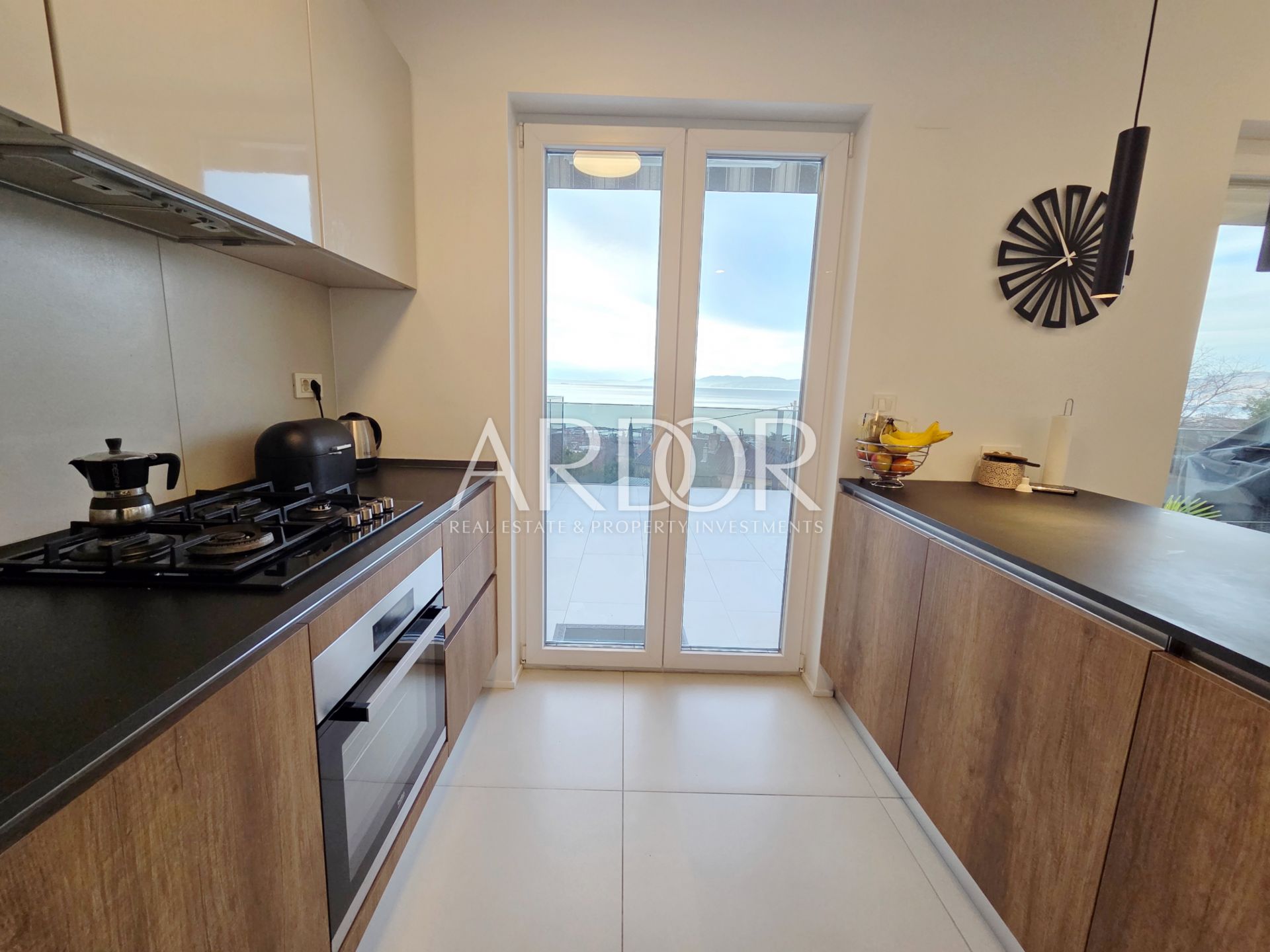 Flat For sale -  Turnić