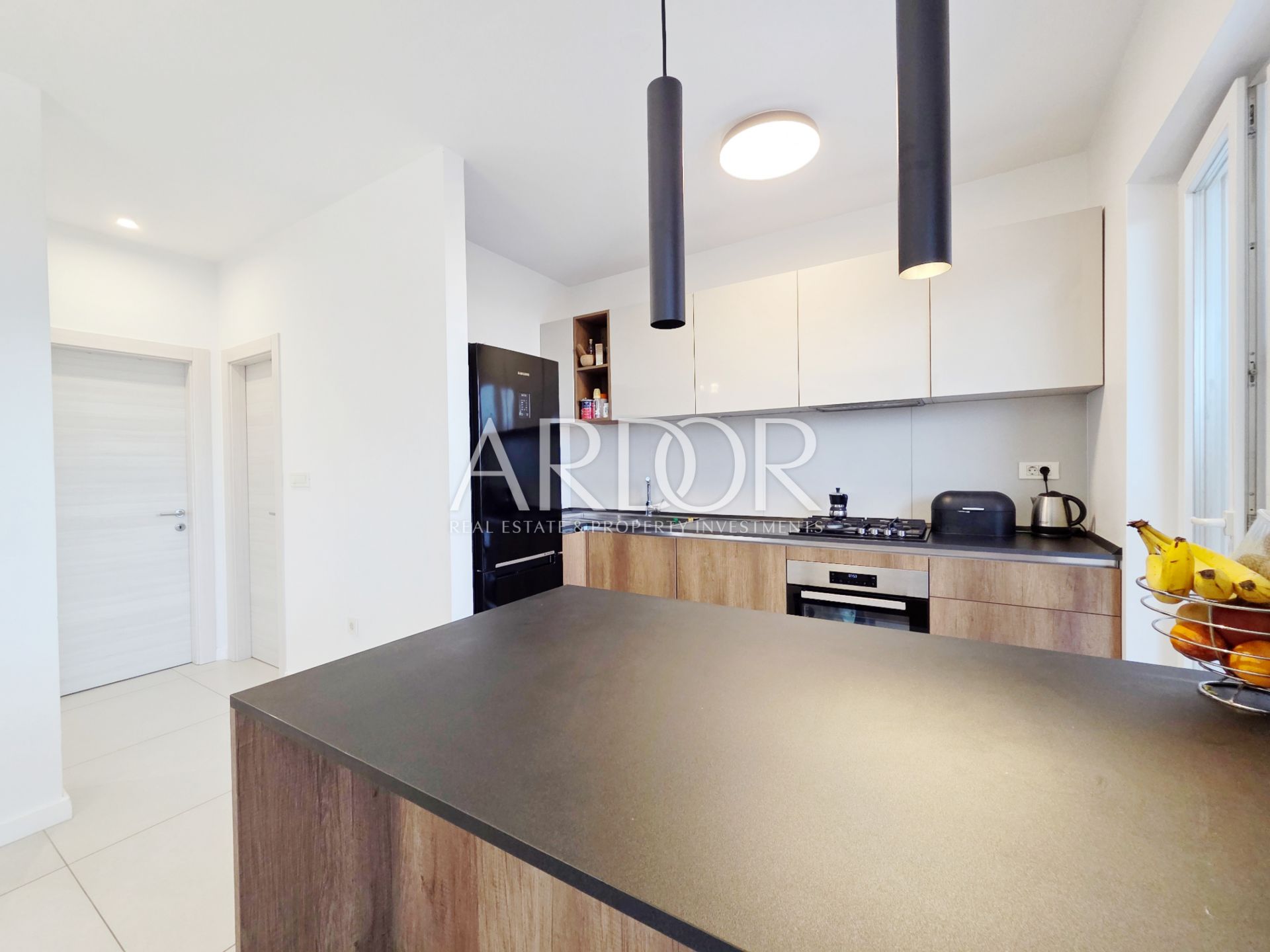 Flat For sale -  Turnić