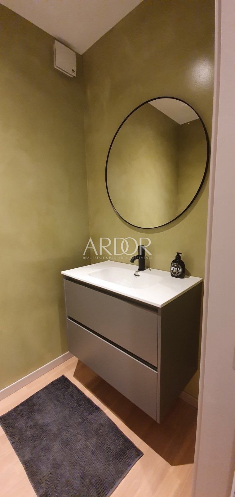 Apartmán Na predaj -  Kostrena