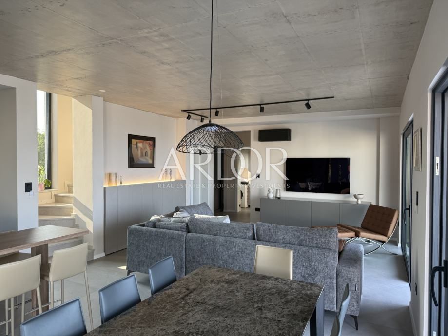Maison À vendre -  Žuknica