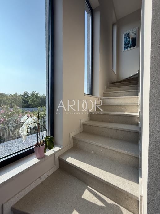 Maison À vendre -  Žuknica