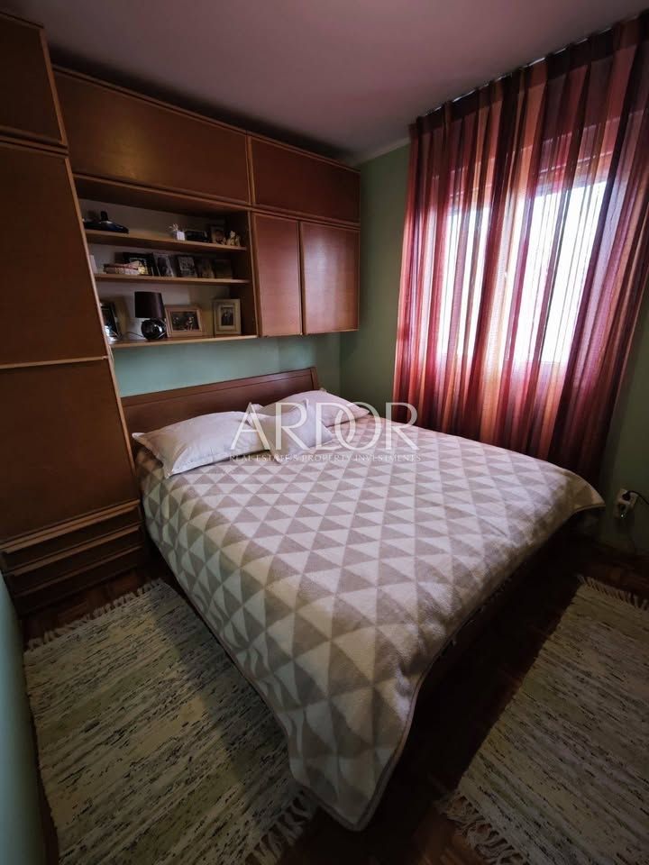 Flat For sale -  Podmurvice