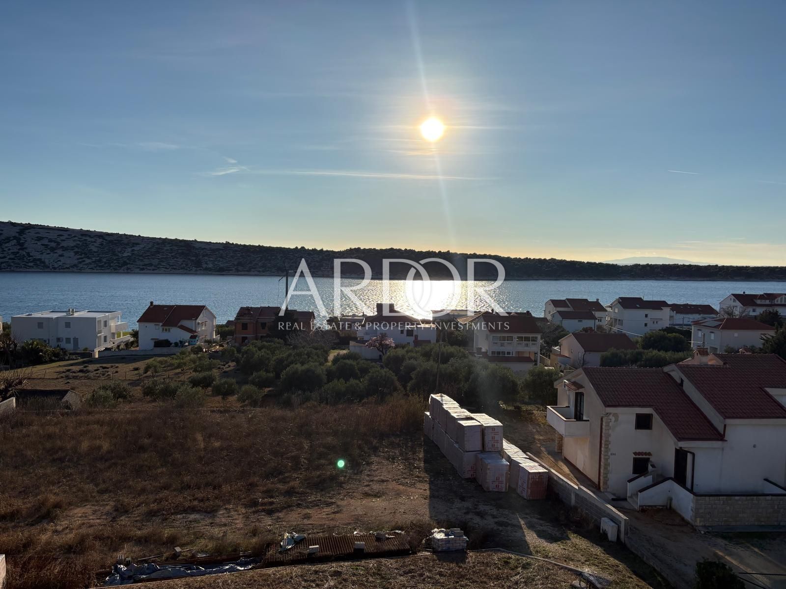 Stan Na prodaju -  Barbat na Rabu