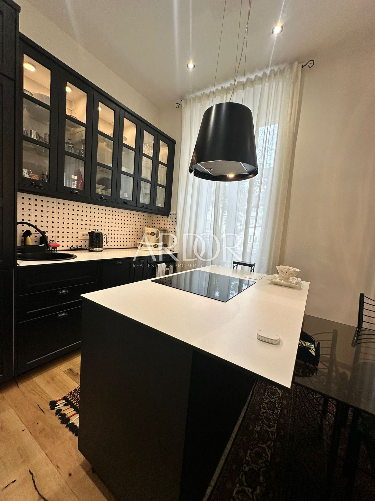 Flat For sale -  Centar