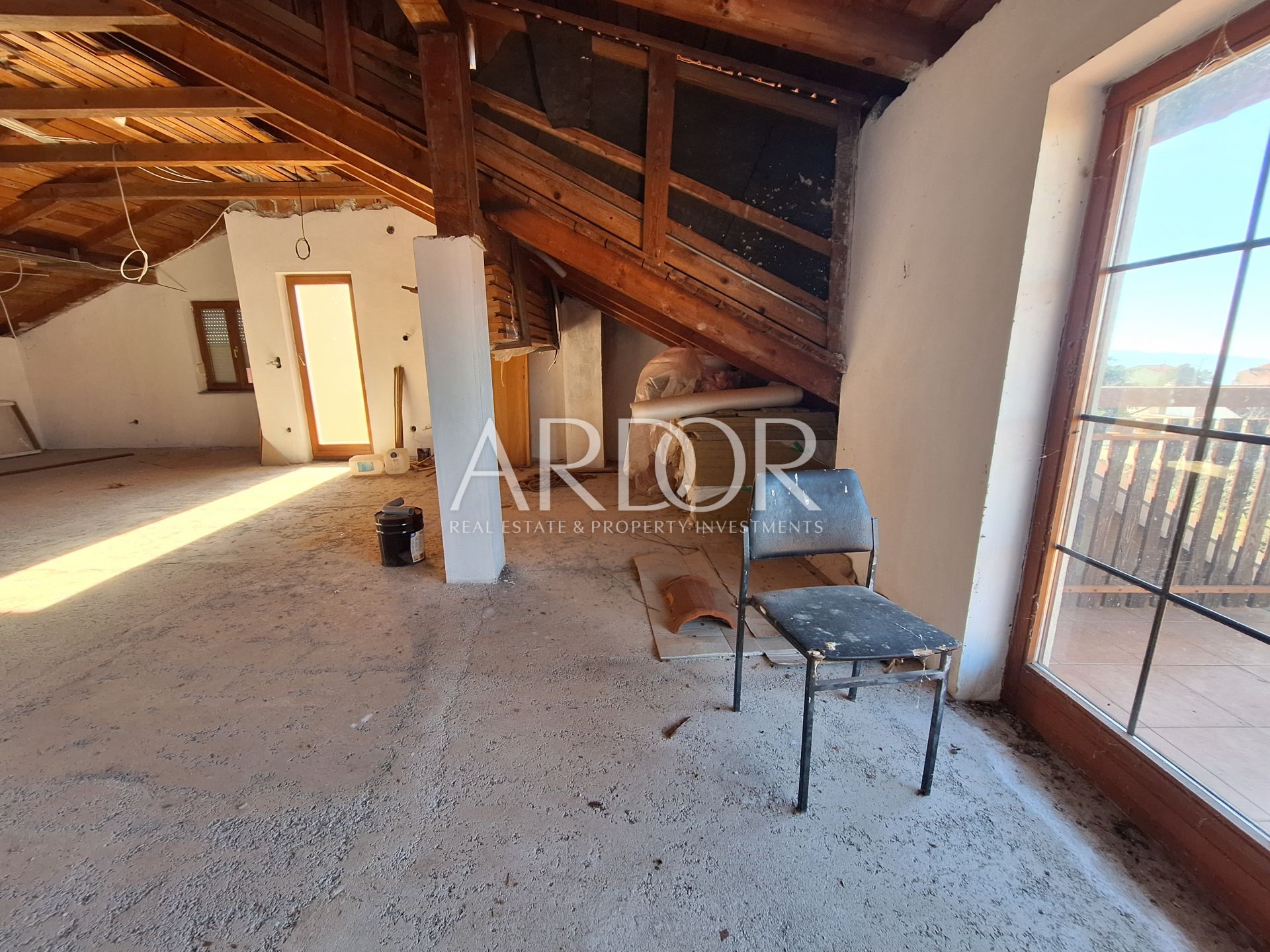 Casa In vendita -  Marinići