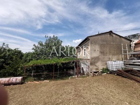 Kuća Na prodaju -  Grižane-Belgrad