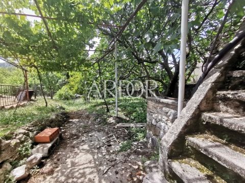 Kuća Na prodaju -  Grižane-Belgrad