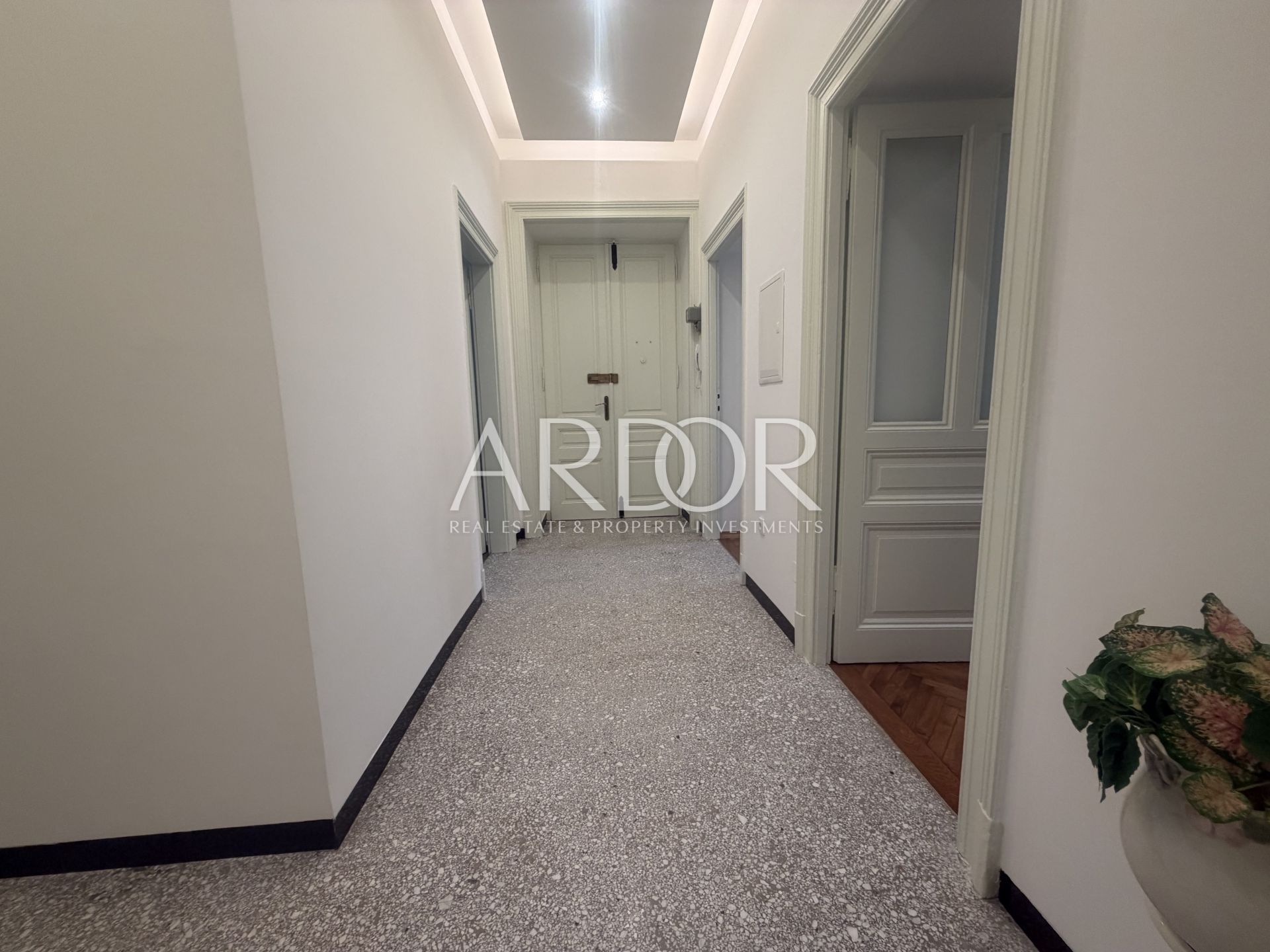 Apartment Zu verkaufen -  Centar