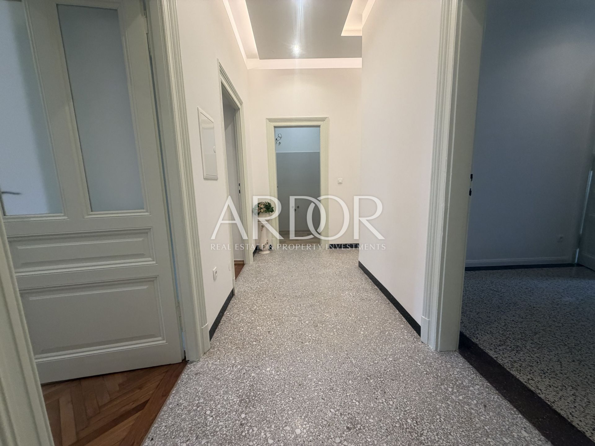 Apartment Zu verkaufen -  Centar