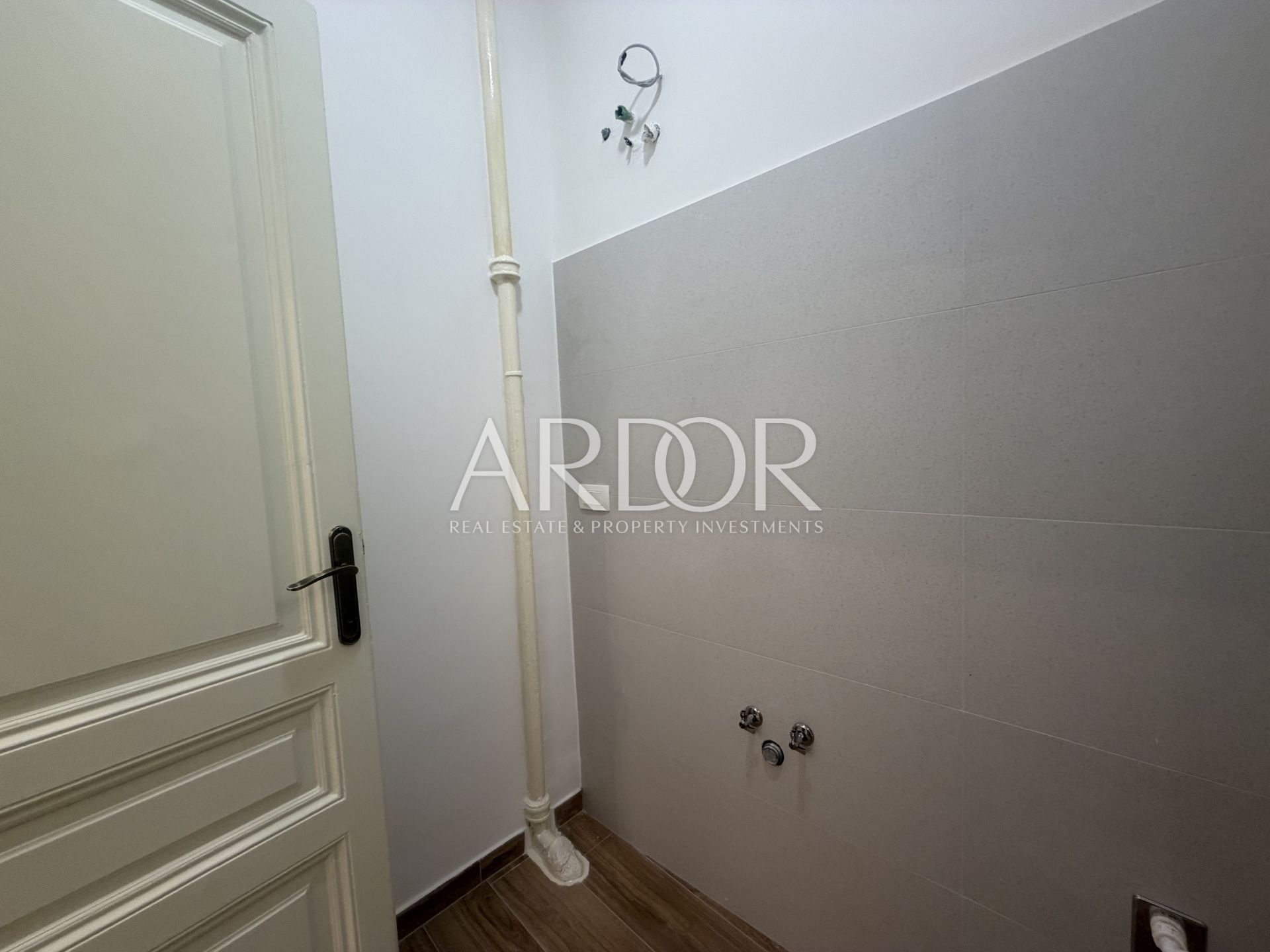 Apartment Zu verkaufen -  Centar