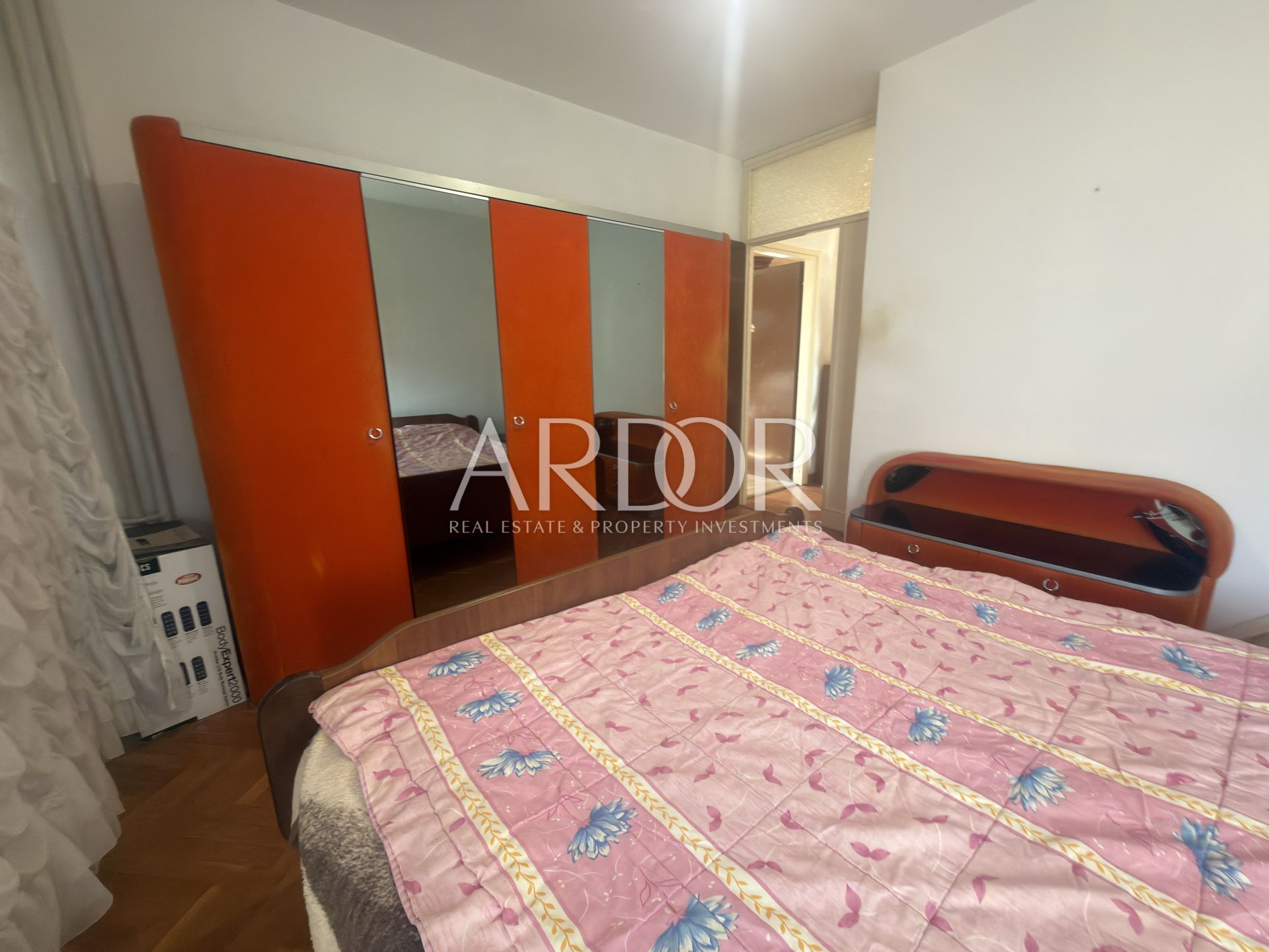 Flat For sale -  Kozala