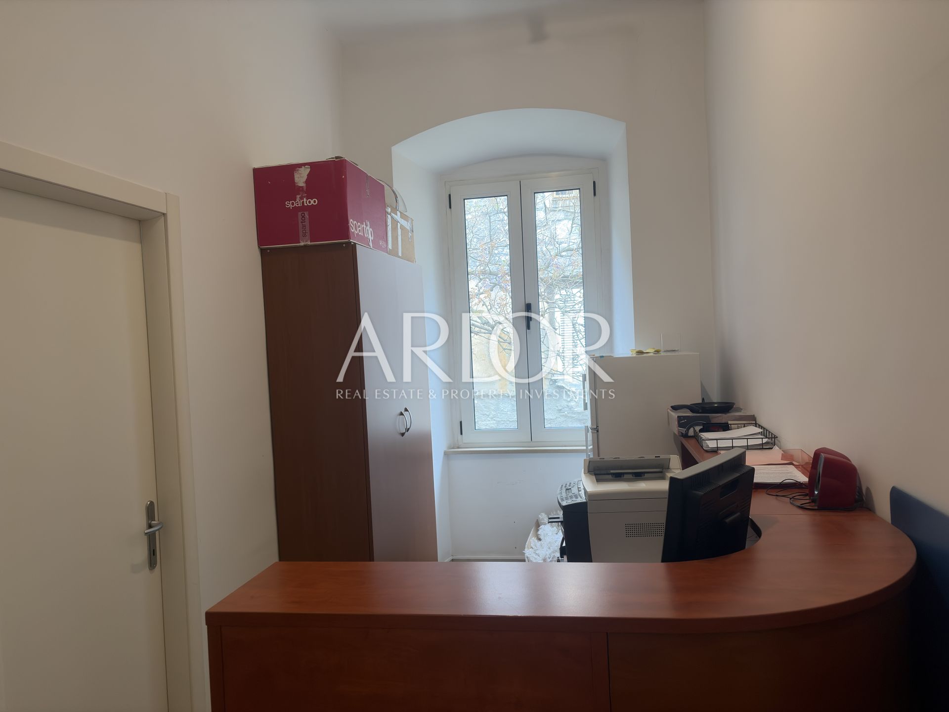 Commerciale In vendita - Primorsko-goranska Centar