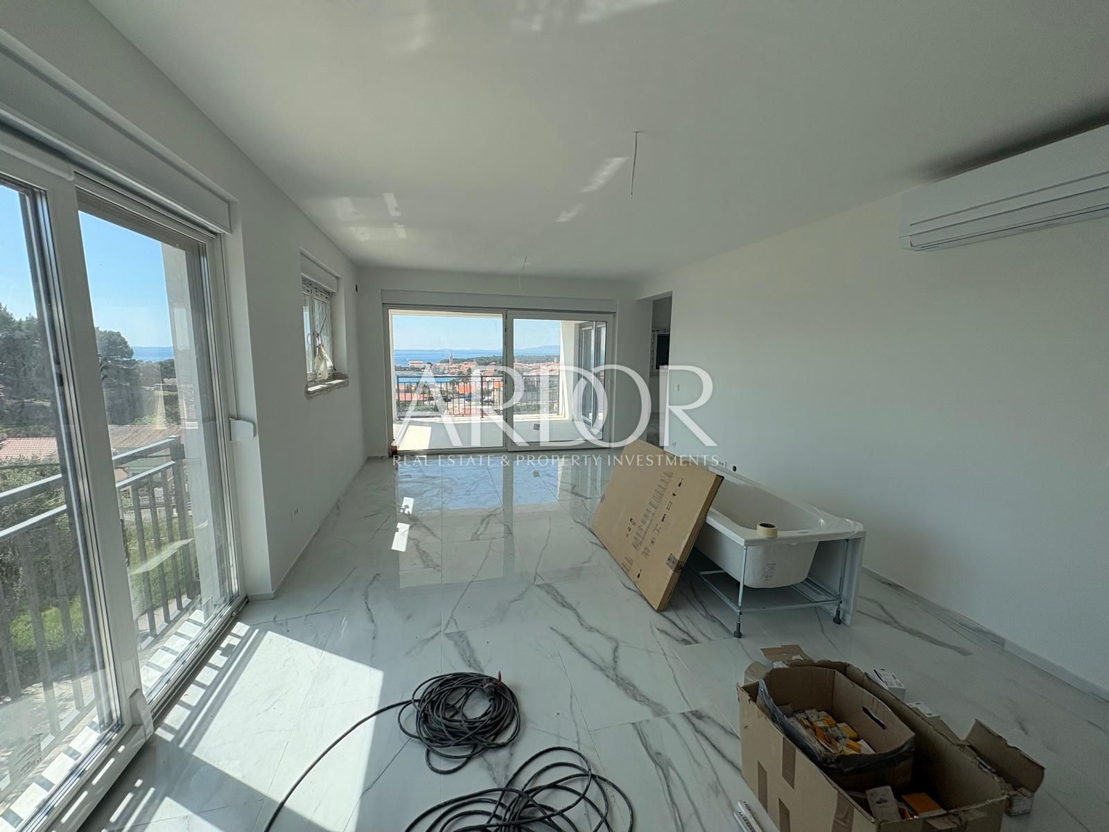 Appartement À vendre -  Banjol