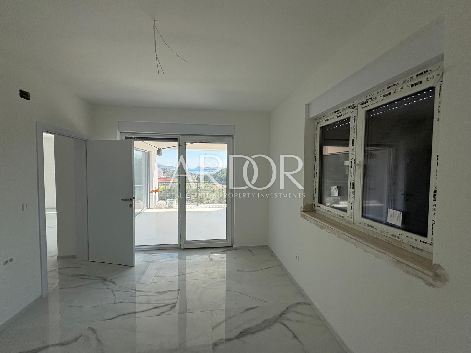 Appartement À vendre -  Banjol