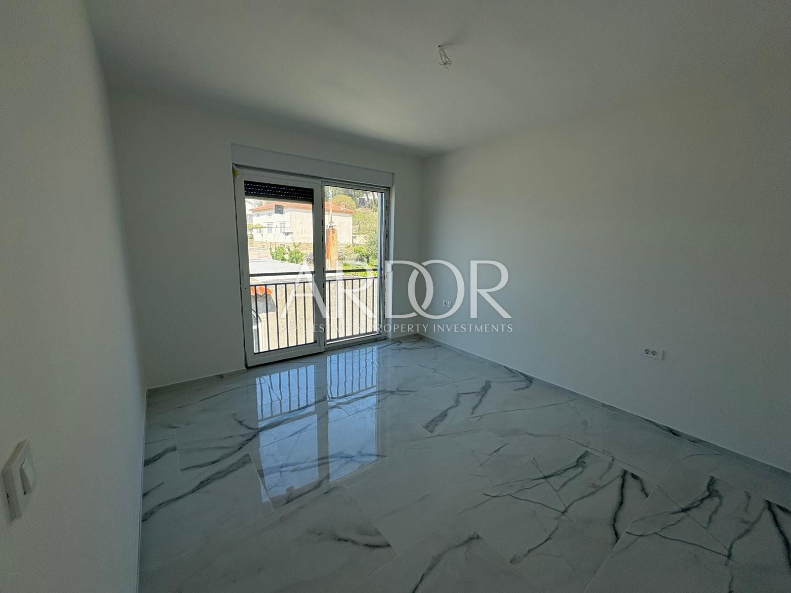 Appartement À vendre -  Banjol