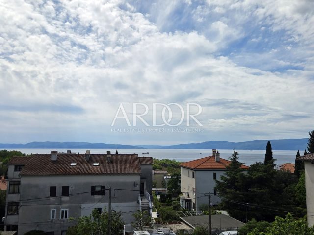 Apartma na predaj 120 m² – Kostrena