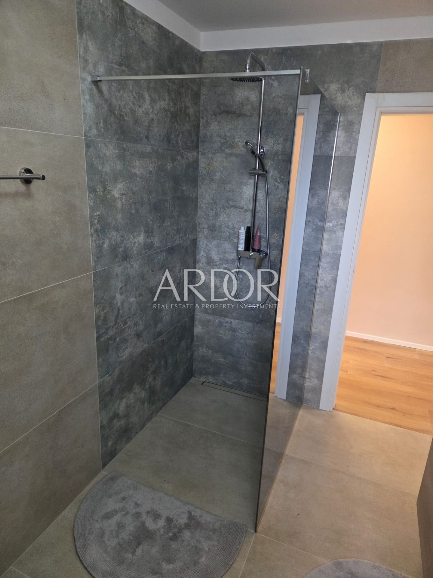 Apartmán Na predaj -  Kostrena