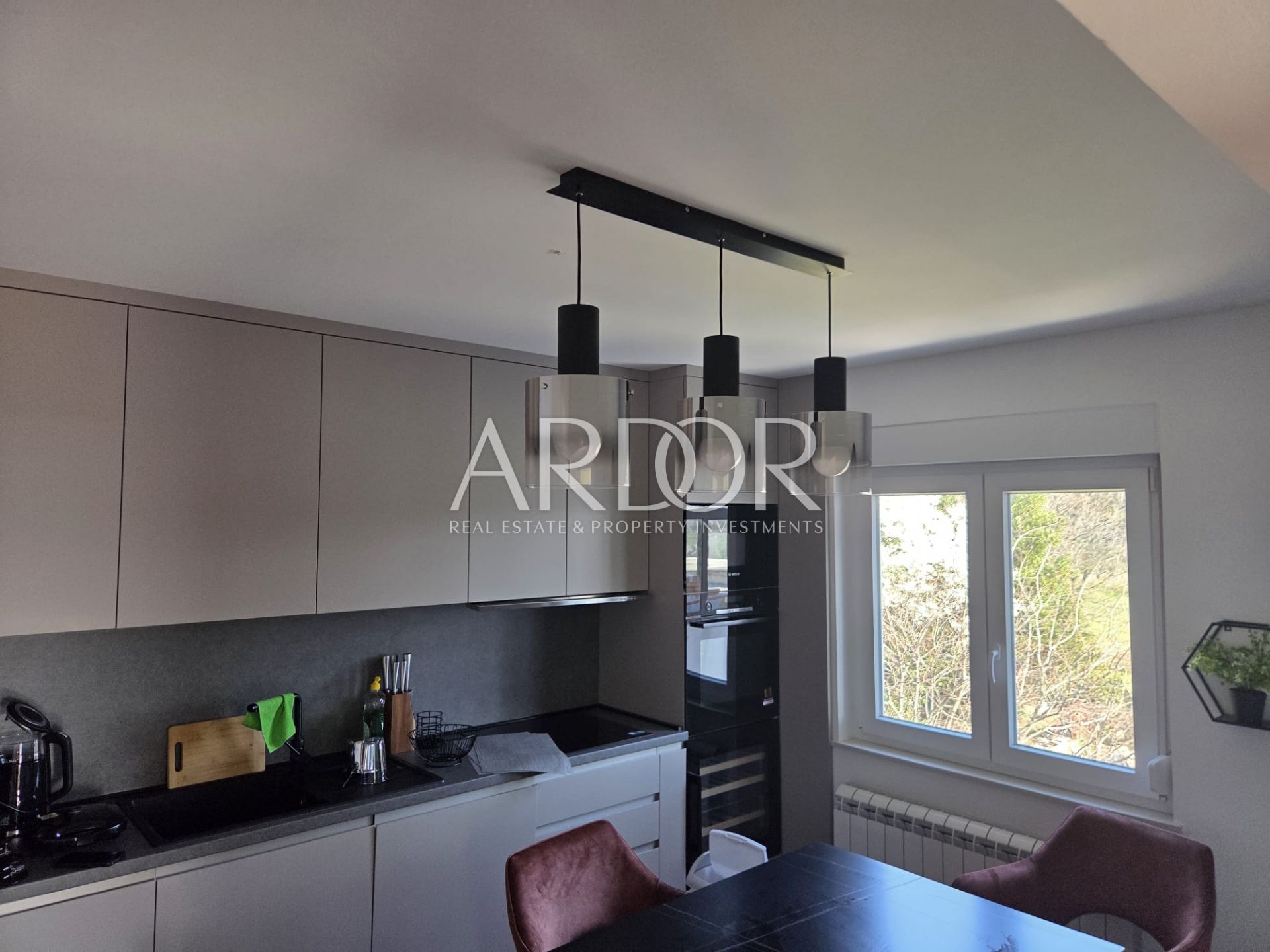 Apartmán Na predaj -  Kostrena