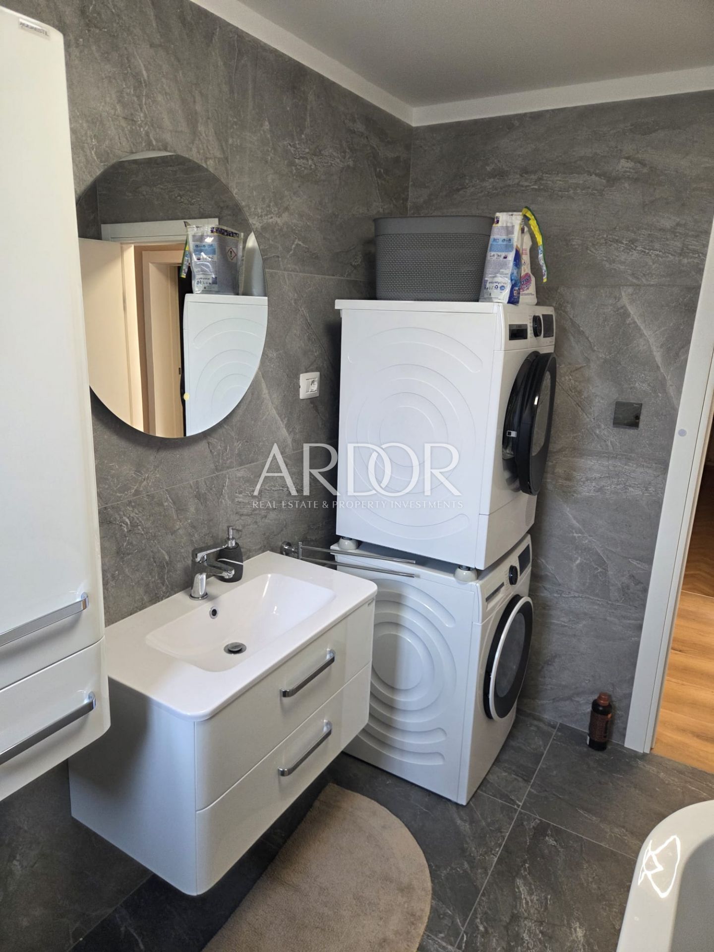 Apartmán Na predaj -  Kostrena