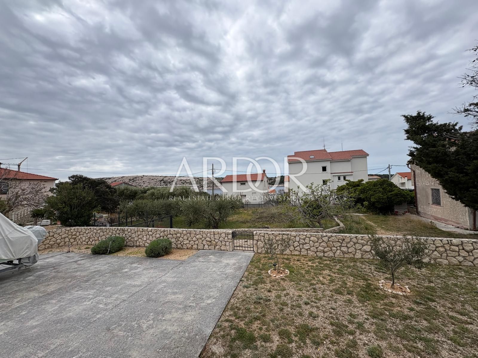 House For sale -  Barbat na Rabu