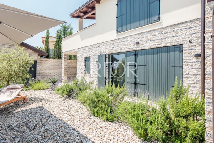 Haus zu verkaufen 220 m² – Opatija - Okolica