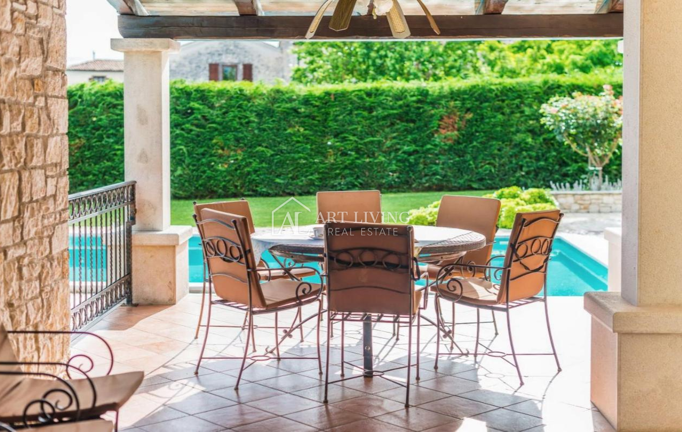 Casa In vendita -  Poreč