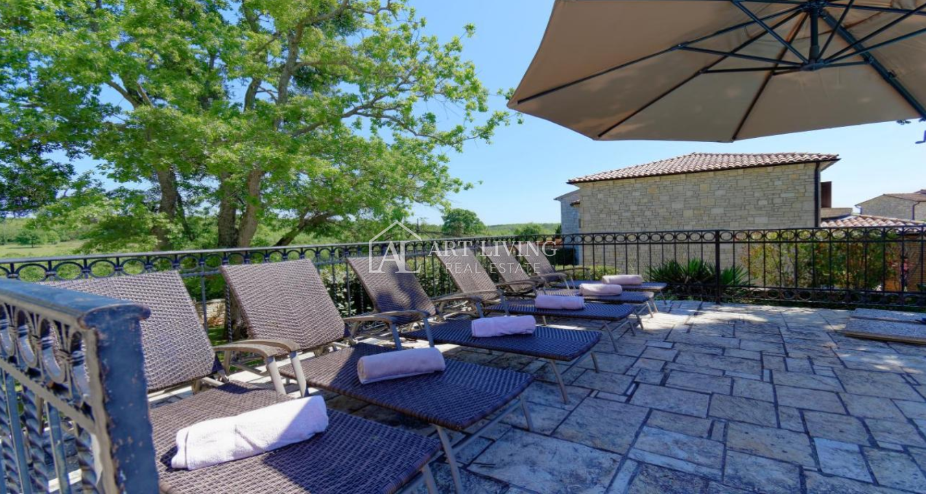 Casa In vendita -  Poreč