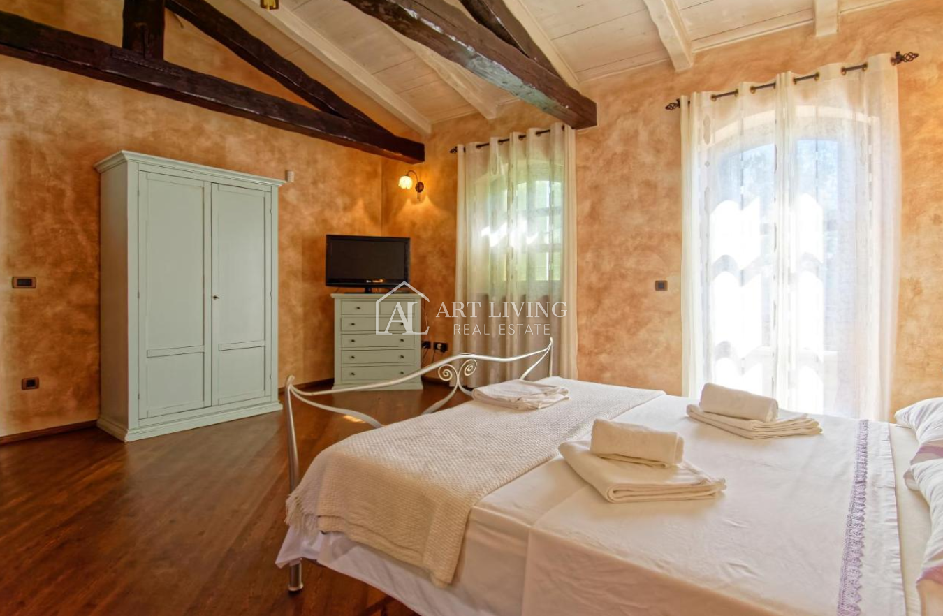 Casa In vendita -  Poreč