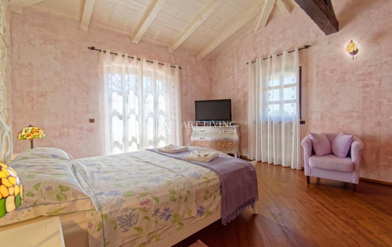 Casa In vendita -  Poreč