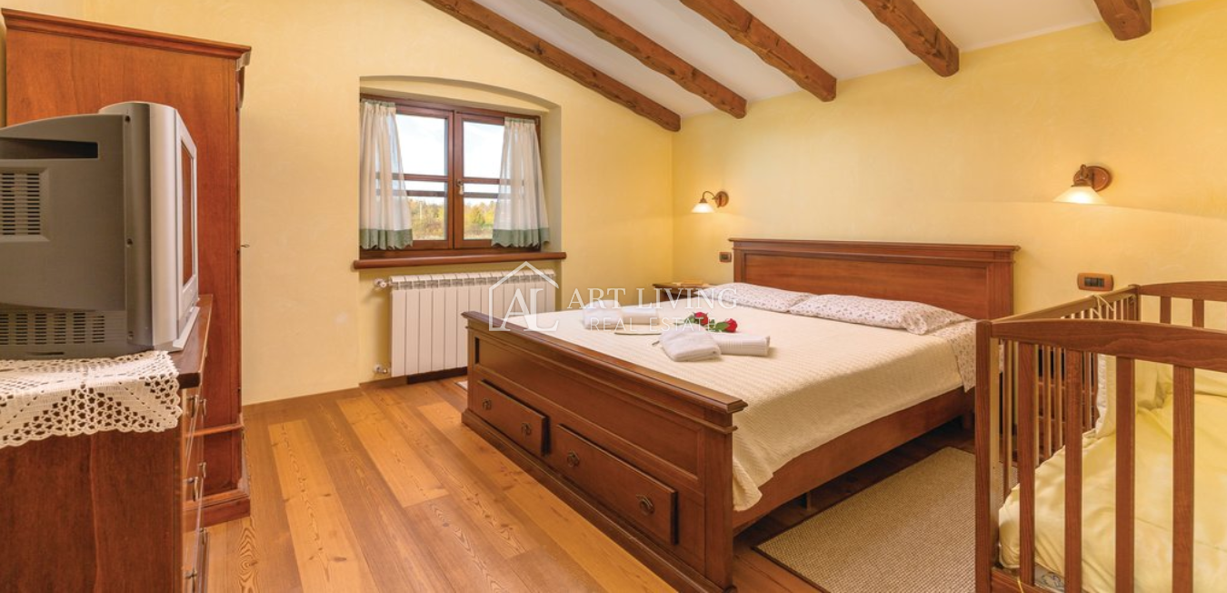 Kuća Na prodaju -  Poreč
