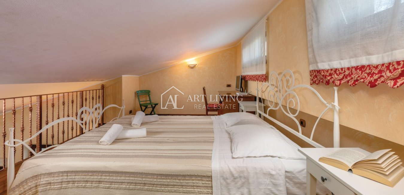Kuća Na prodaju -  Poreč