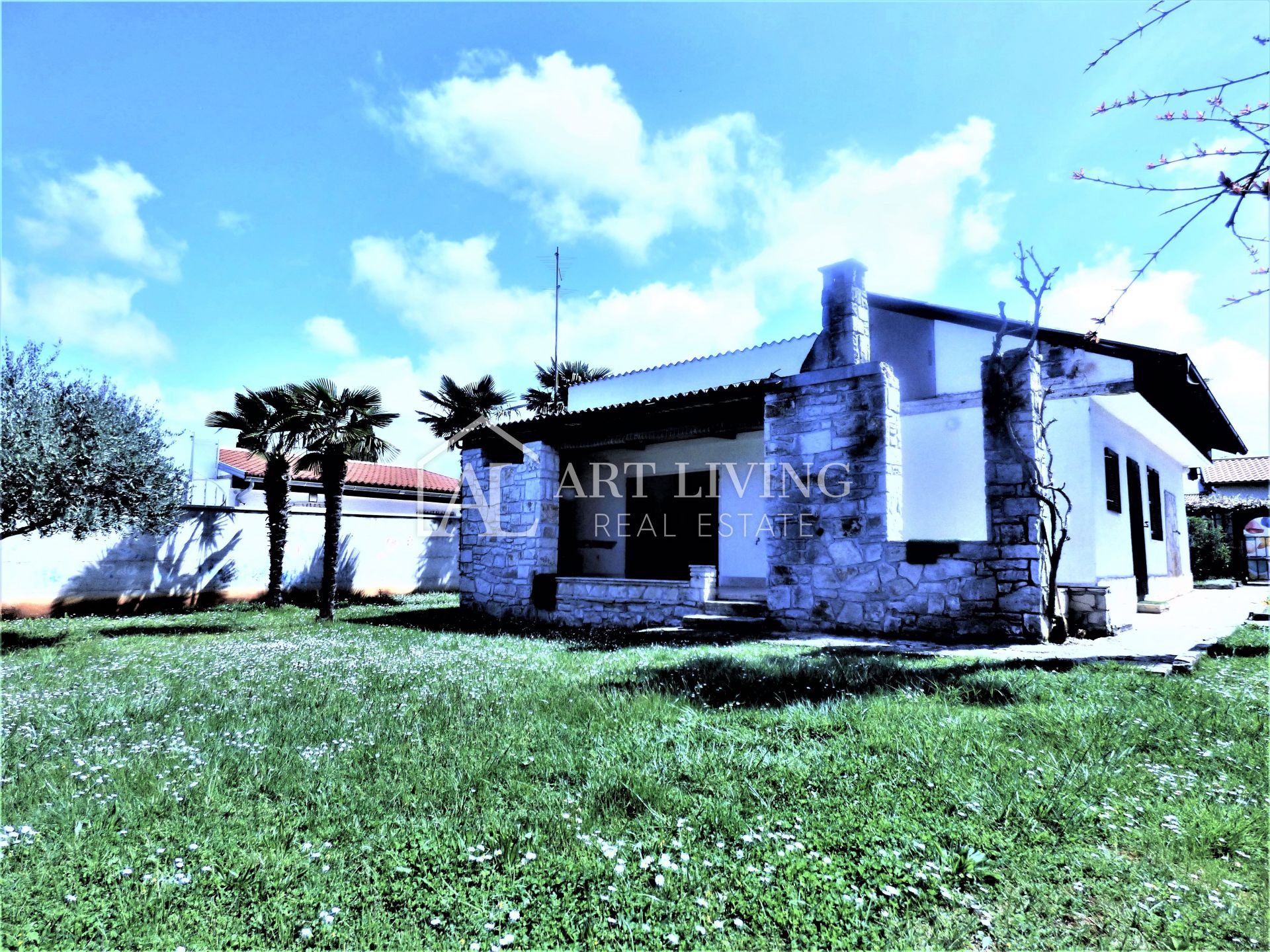 Dom Na predaj - Novigrad - foto 1/12