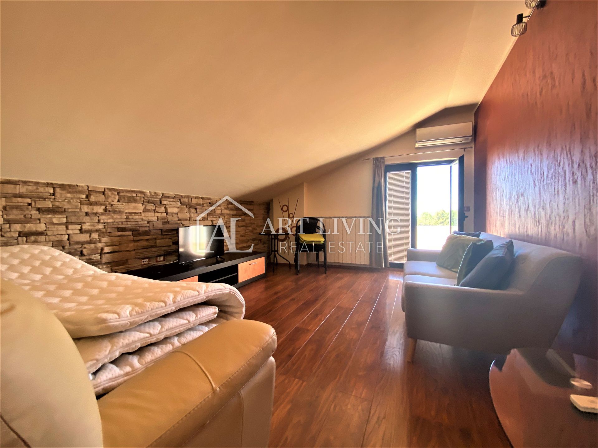Haus Zu verkaufen - Istarska Umag