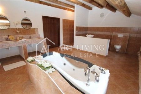 Haus Zu verkaufen -  Poreč