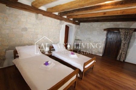 Haus Zu verkaufen -  Poreč