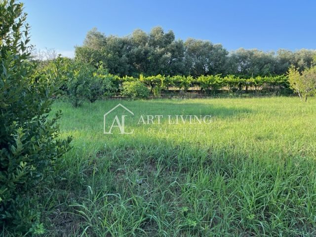 Pozemek na prodej 1576 m² – Umag