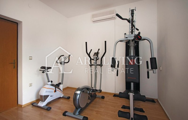 Haus Zu verkaufen - Centar - foto 5/31