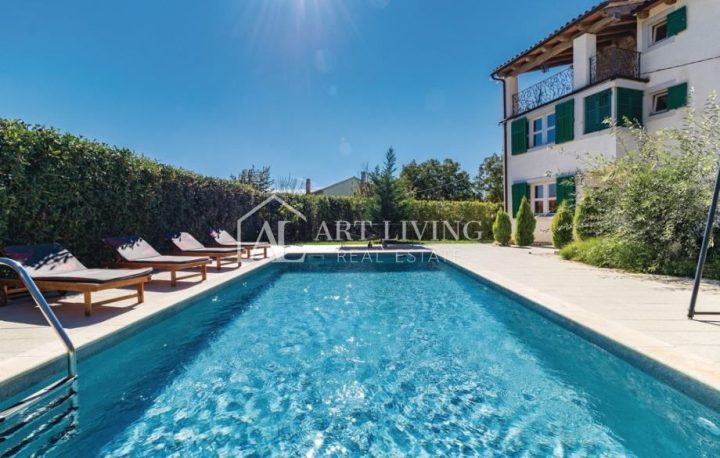 Dům na prodej 150 m² – Rovinj
