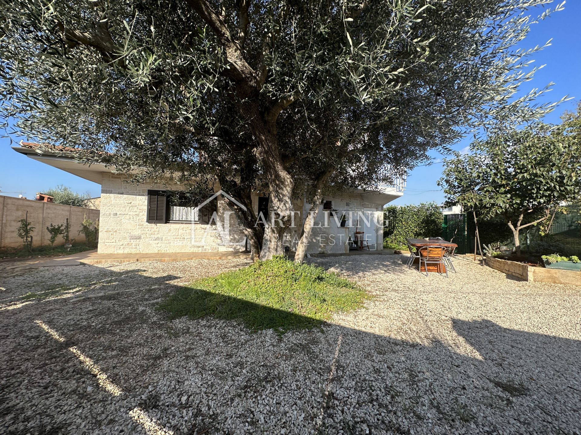 Haus Zu verkaufen - Istarska Umag