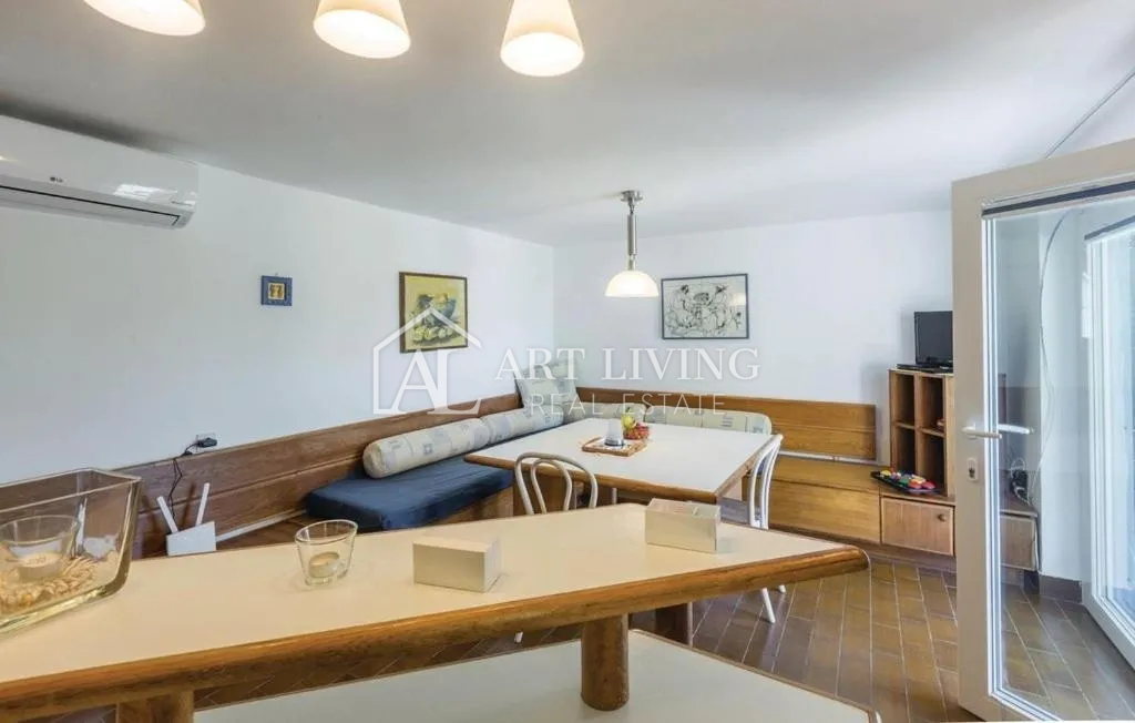 Maison À vendre -  Umag
