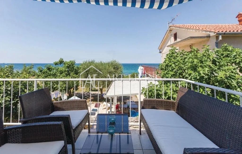 Maison À vendre -  Umag
