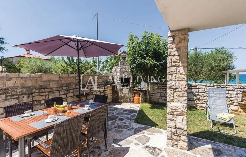 Maison À vendre -  Umag