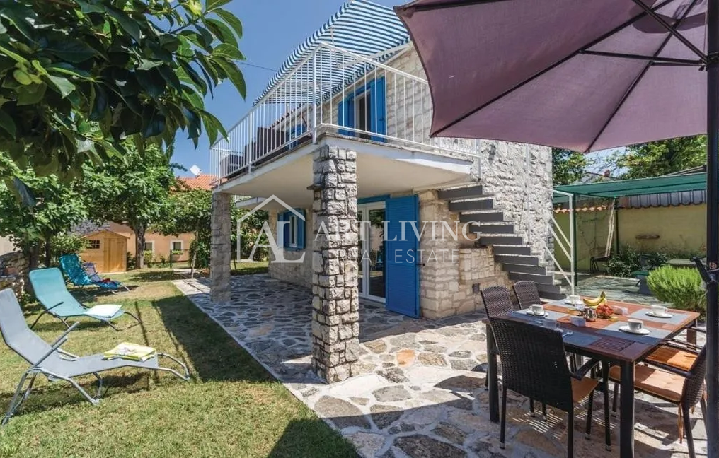 Maison À vendre -  Umag