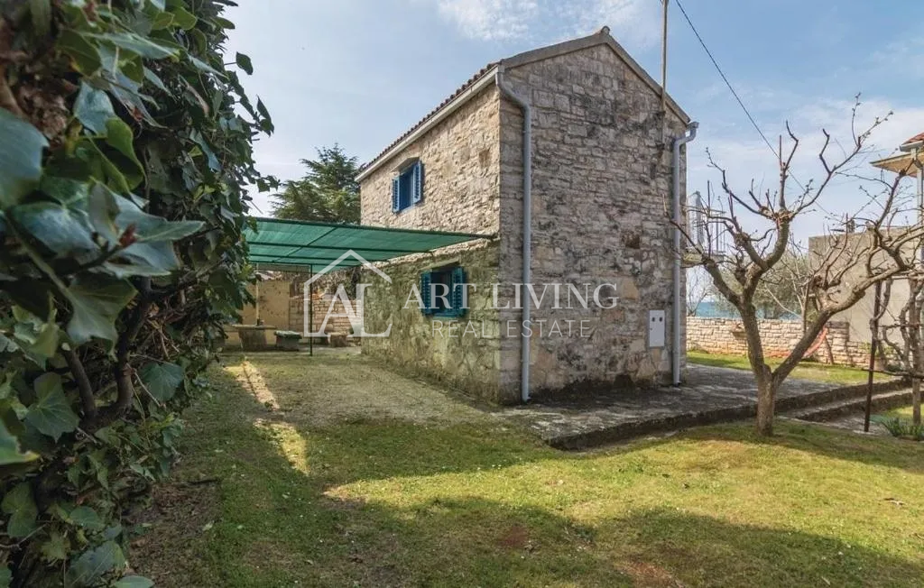 Maison À vendre -  Umag