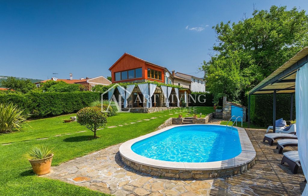 House For sale - Istarska Buzet